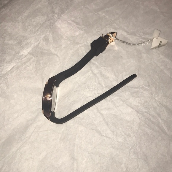 Timothy Stone Crystal Sports Watch - Picture 4 of 5